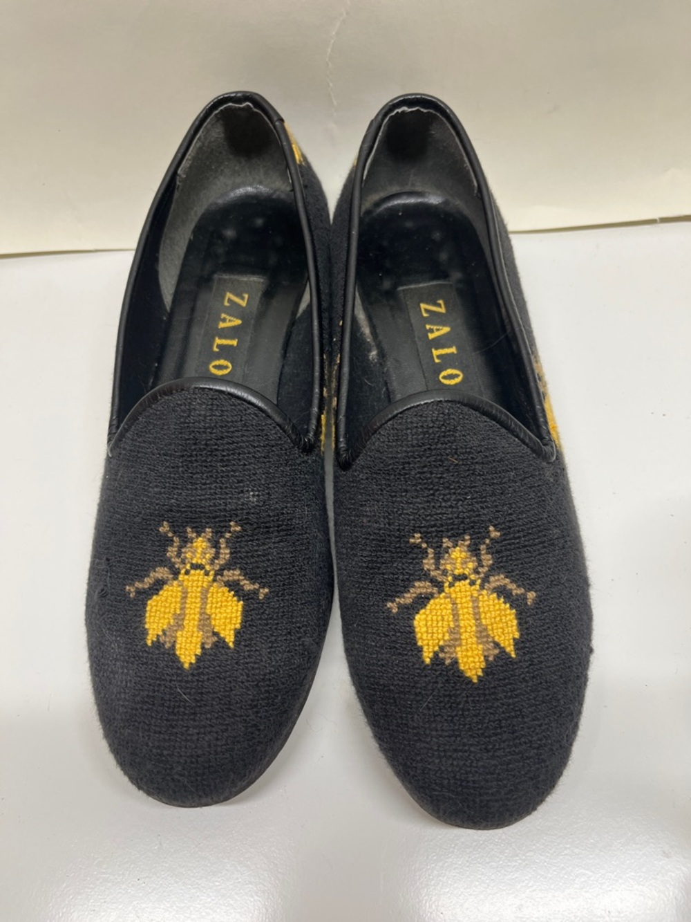 Zalo Black Knit Slip-Ons with Yellow Bee Motif sz 7